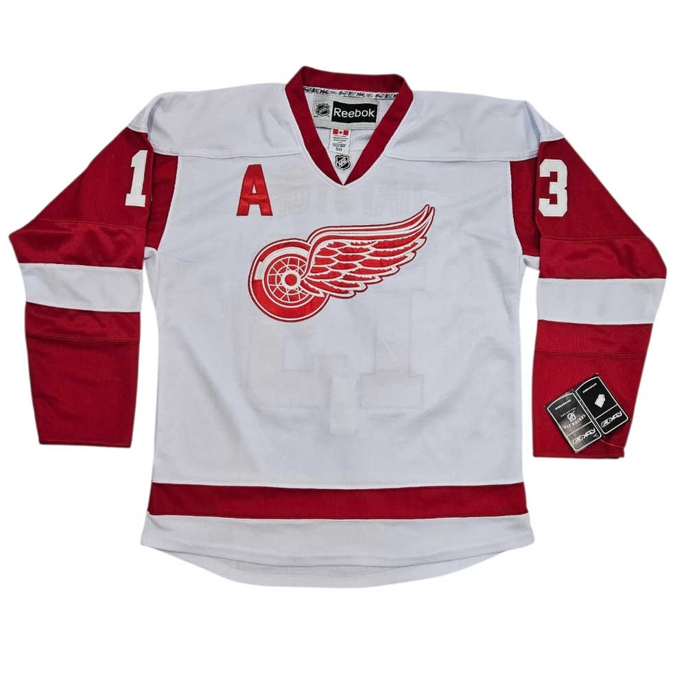 Detroit Red Wings Pavel Datsyuk Reebok Edge 2.0 Jersey Size 50 Made in Canada NW